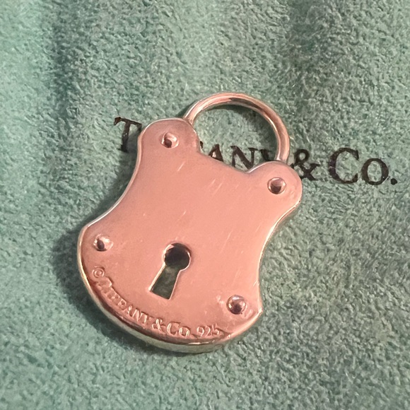 Tiffany & Co. Lock Diamond - Picture 3 of 3